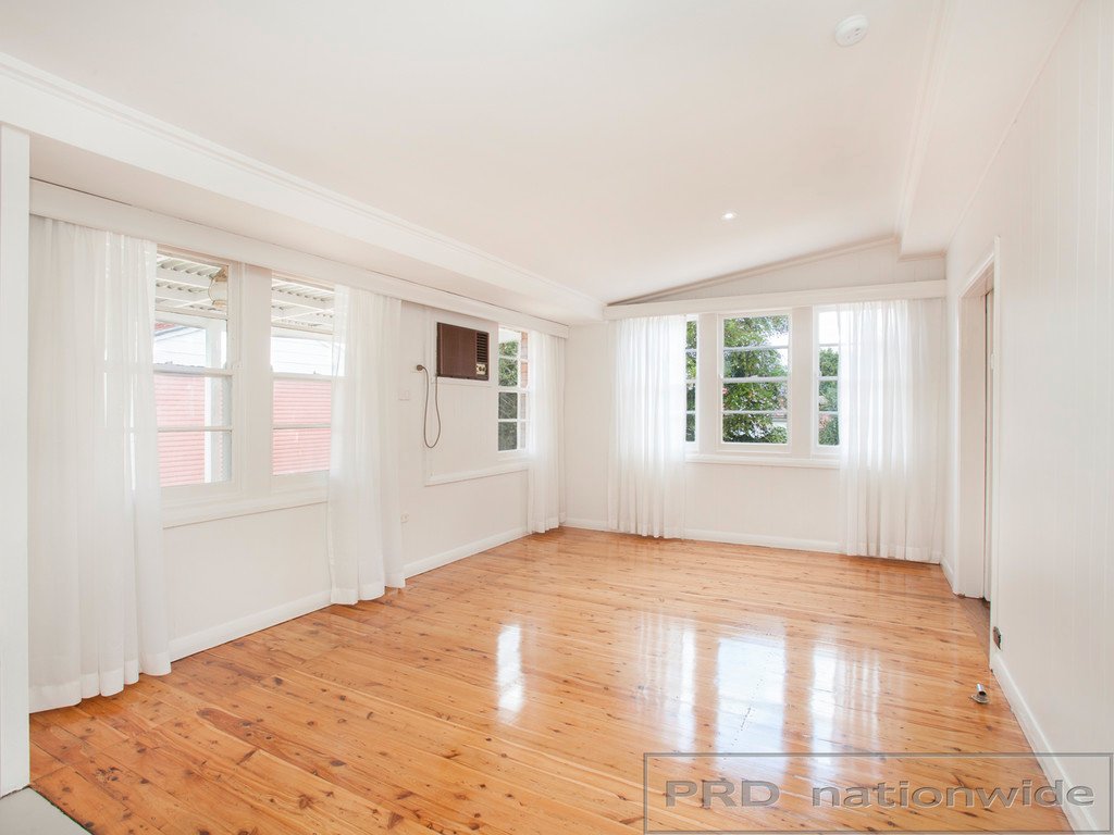 62 Lindesay Street EAST MAITLAND 10