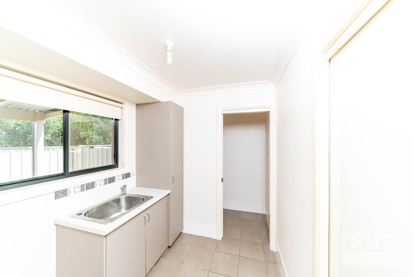 6/2 Macquarie Street MOUNT AUSTIN 8