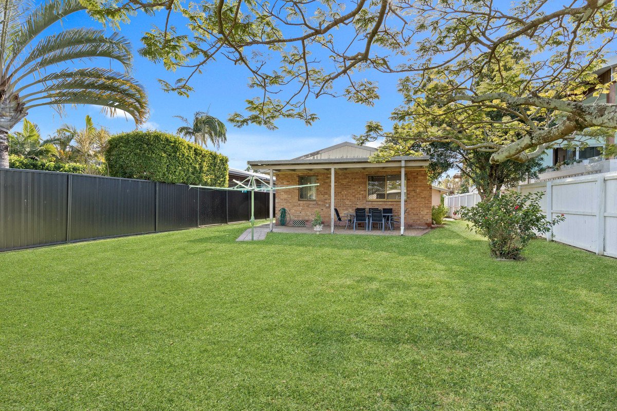 62 Manus Avenue Palm Beach 1