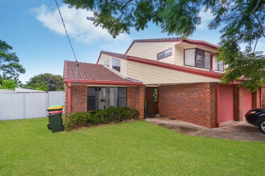 62 McPhail Avenue KINGSCLIFF 1