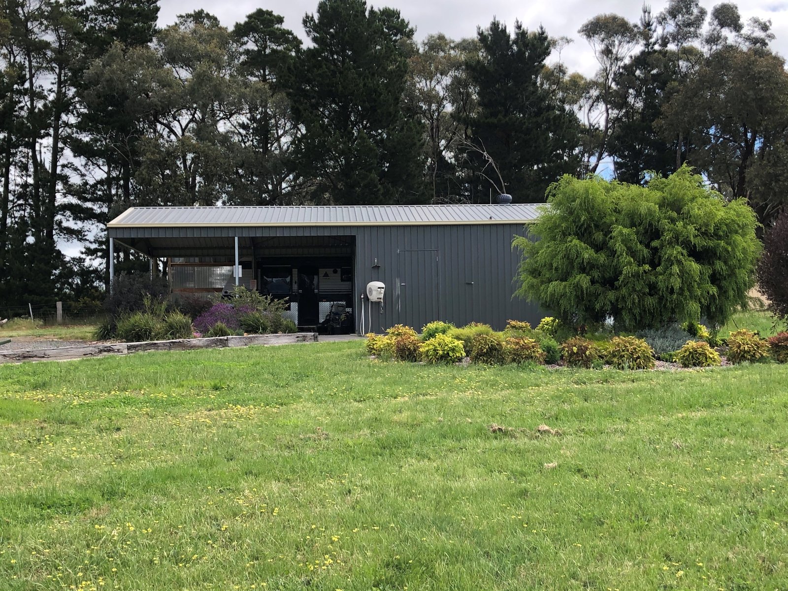 62 Mendhams Dam Road CRESWICK 2