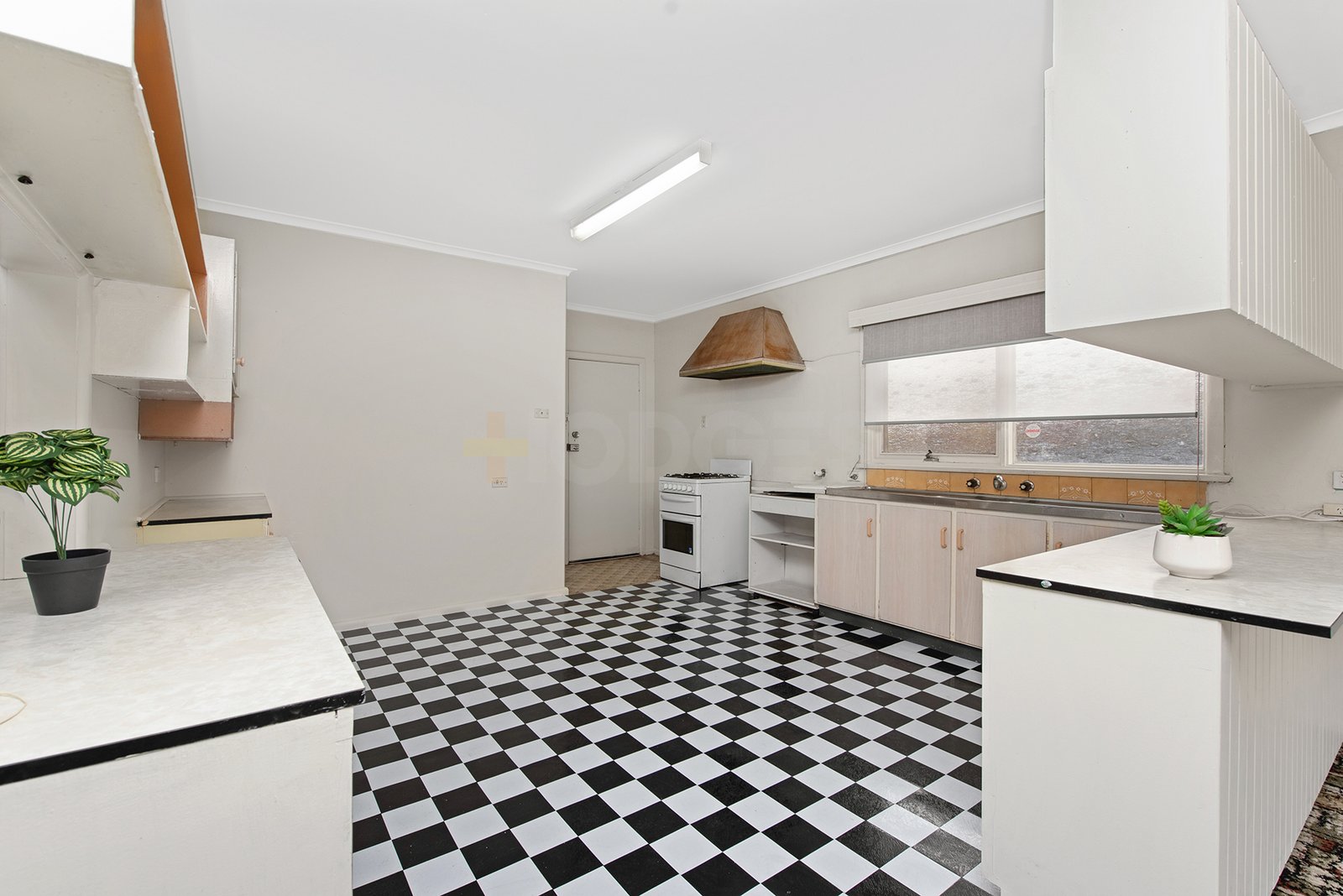Gallery: 62 Middle Road