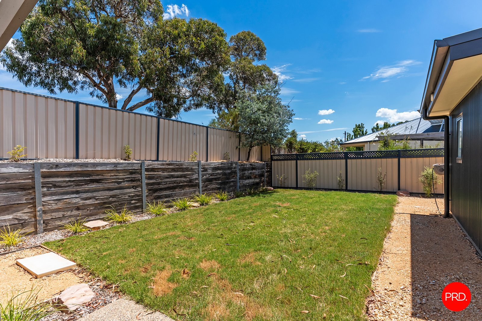 6/2 Murphy Street CASTLEMAINE 13