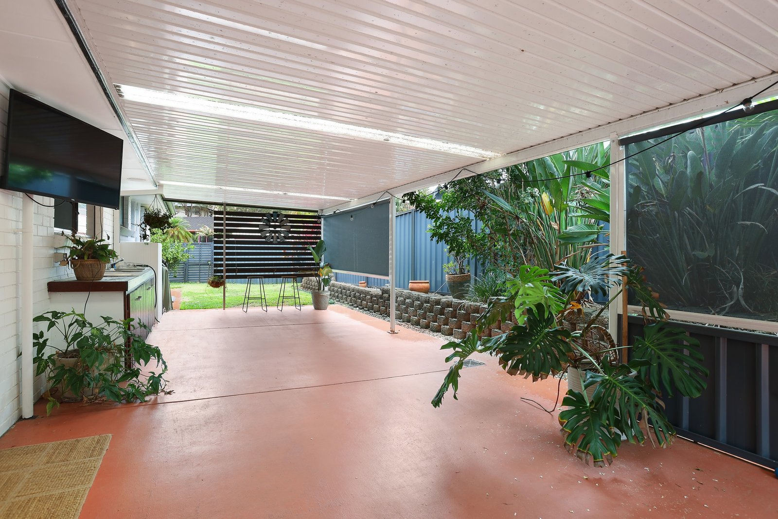 62 Numeralla Avenue ASHMORE 12