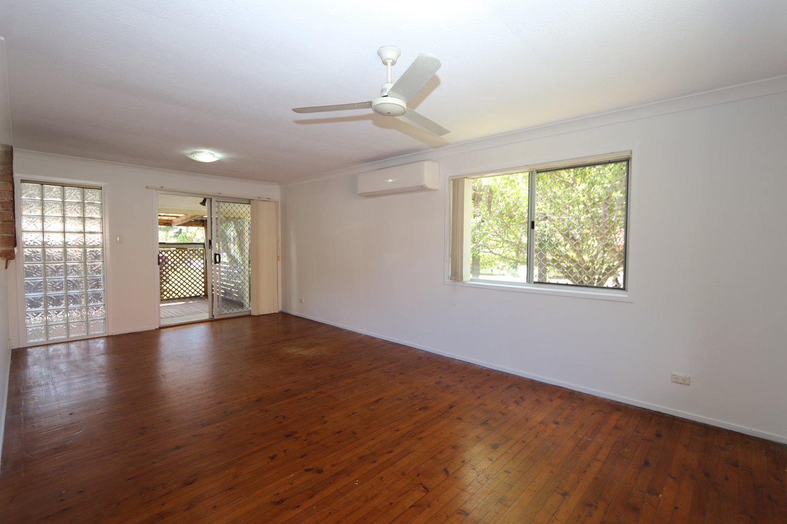62 Panache Street MOLENDINAR 5