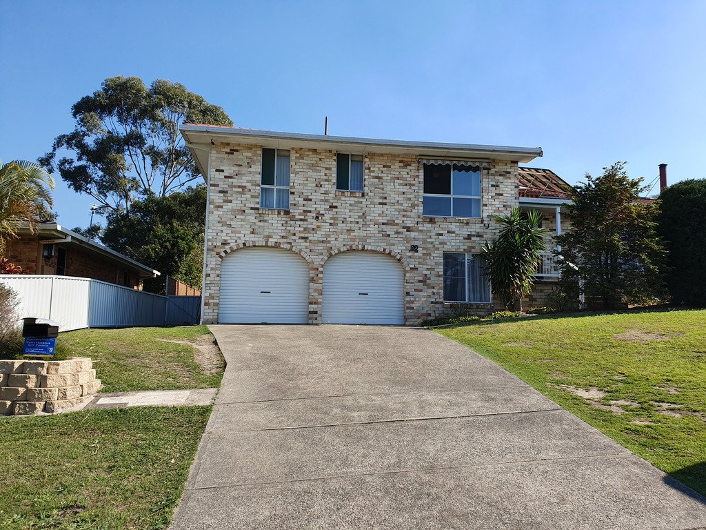 62 Pearce Drive COFFS HARBOUR 2