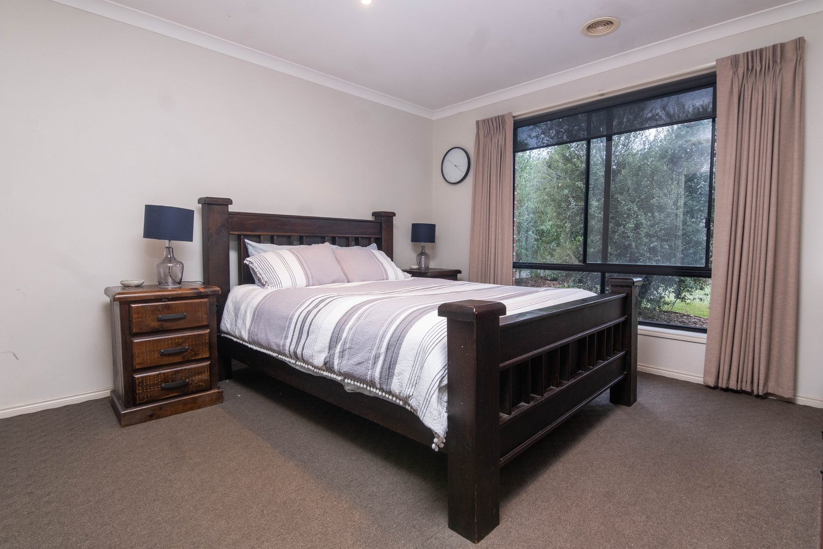 62 Riverview Drive KIALLA 5