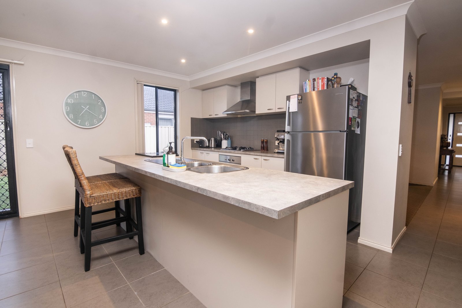 62 Riverview Drive KIALLA 9