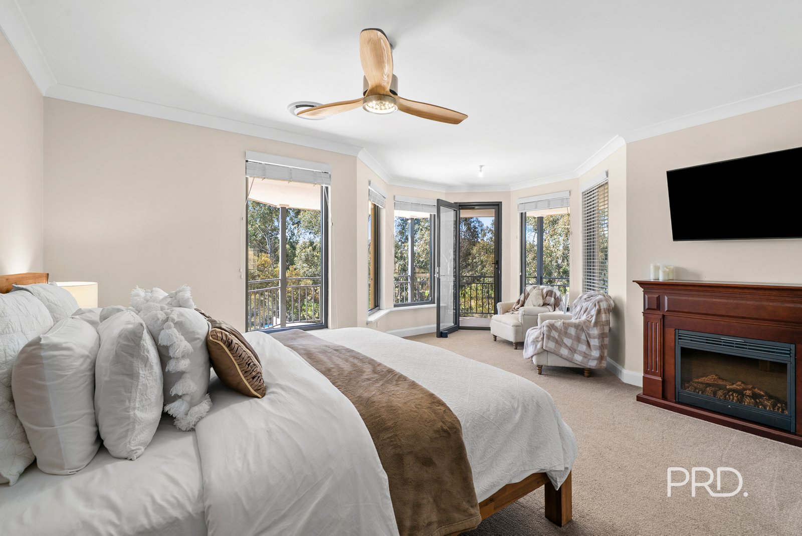 62 Riverview Drive MOORONG 13
