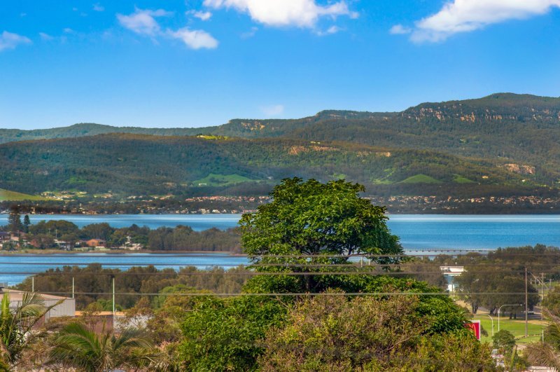 62 Robertson St  PORT KEMBLA 6