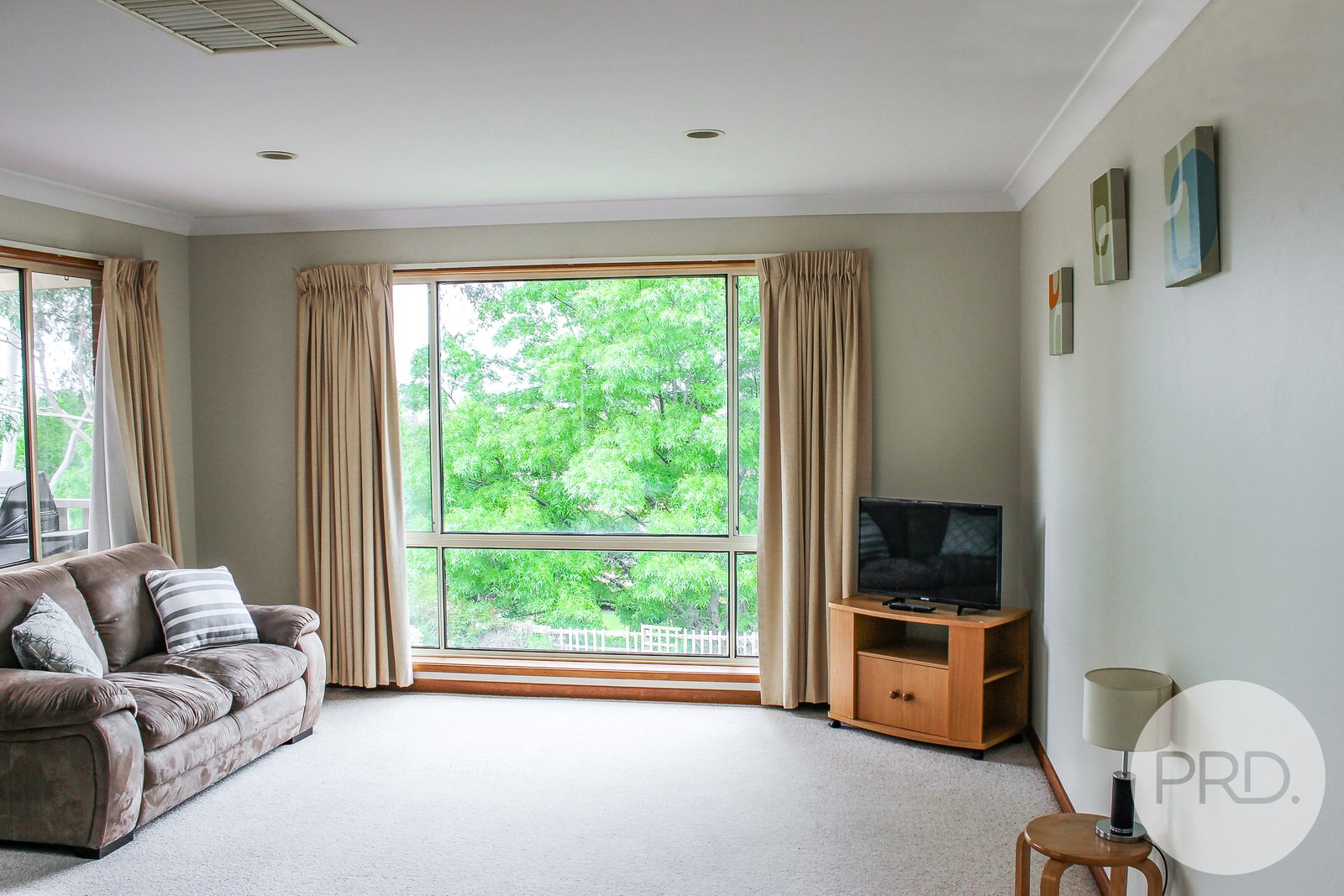 62 Simkin Crescent WAGGA WAGGA 4