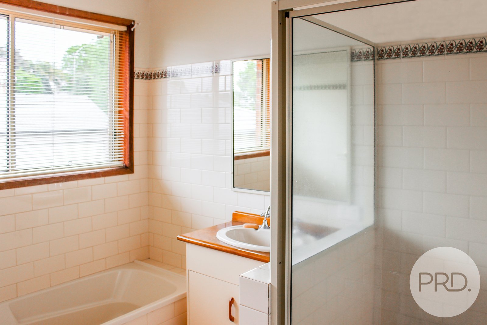 62 Simkin Crescent WAGGA WAGGA 7