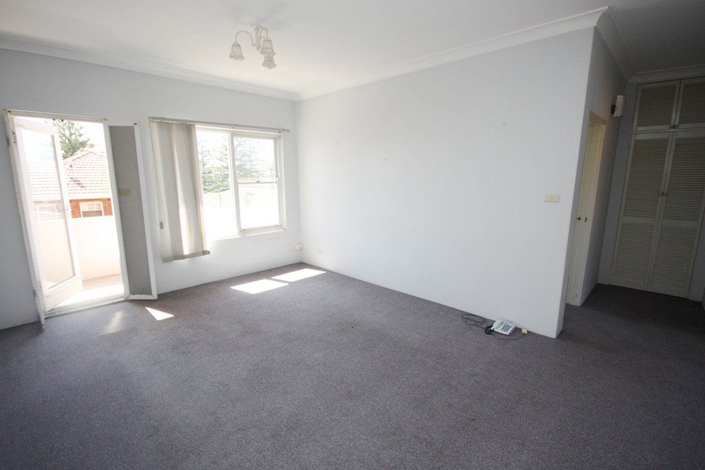 62 Solander Street MONTEREY 4