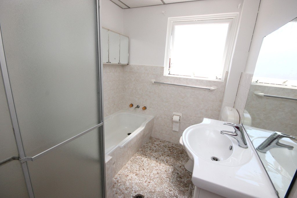 62 Solander Street MONTEREY 6