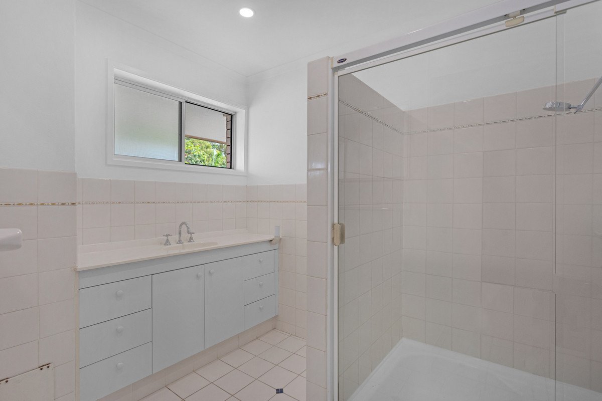 6/2 Stanley Street BURLEIGH HEADS 12