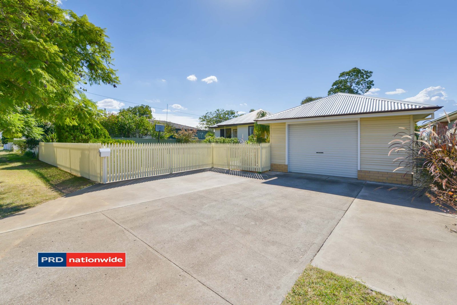 62 Susanne Street TAMWORTH 2