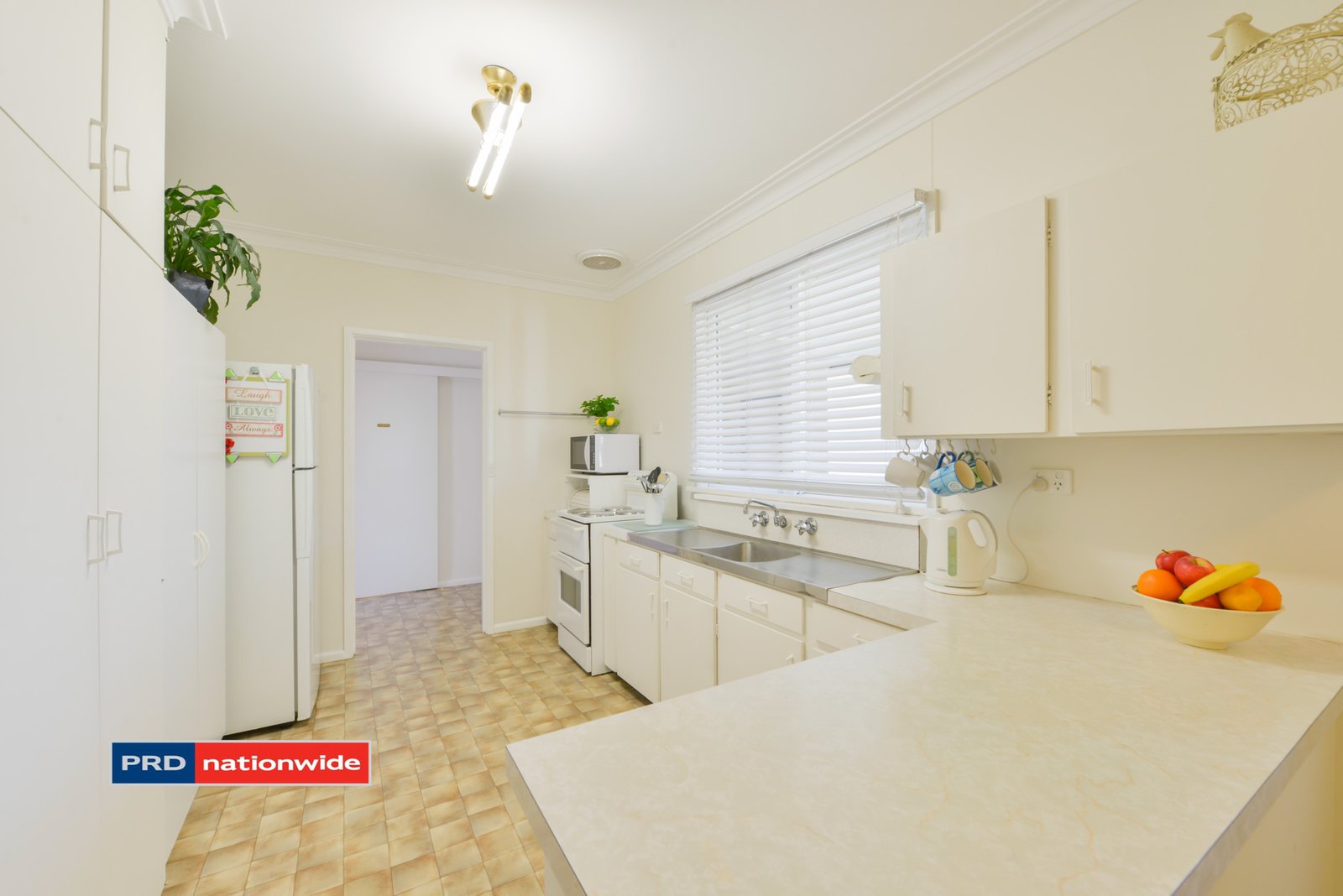62 Susanne Street TAMWORTH 4