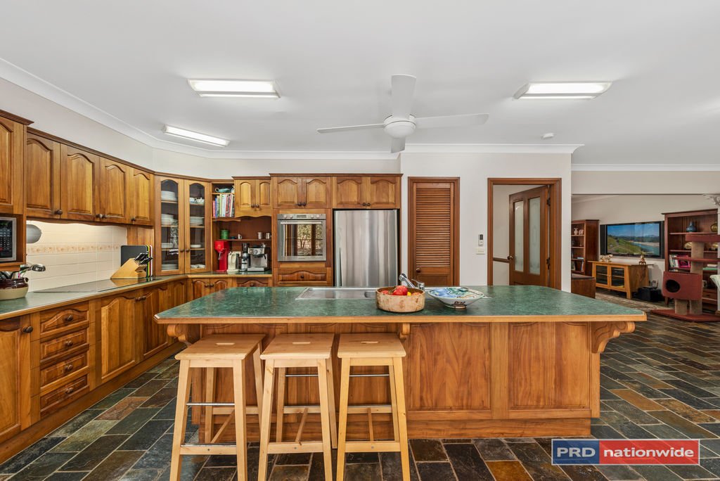 62 Symons Avenue BOAMBEE 12