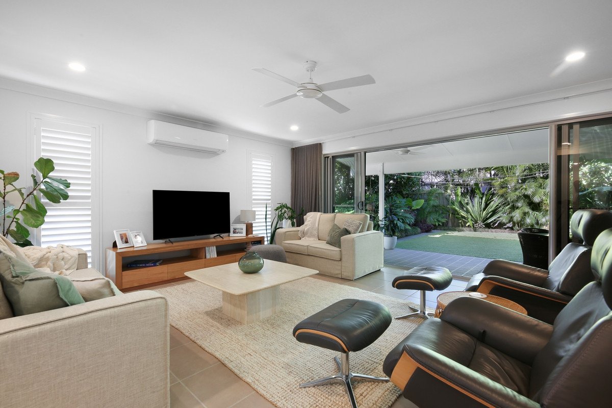 62 Venice Street Burleigh Waters 3