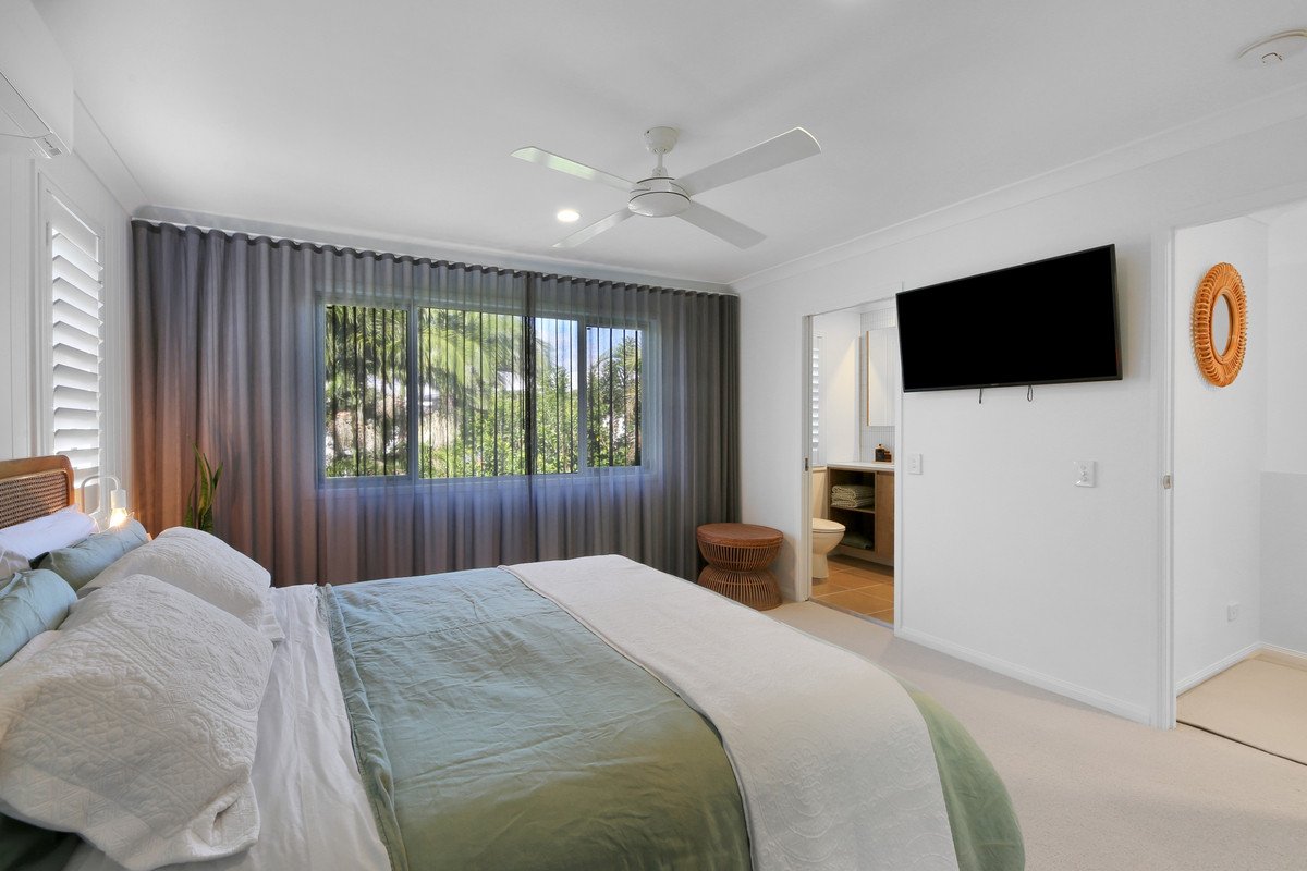 62 Venice Street Burleigh Waters 16