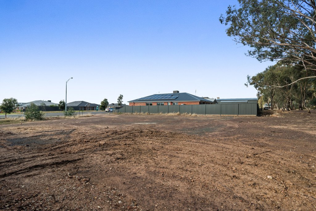 62 Waratah Road HUNTLY 3