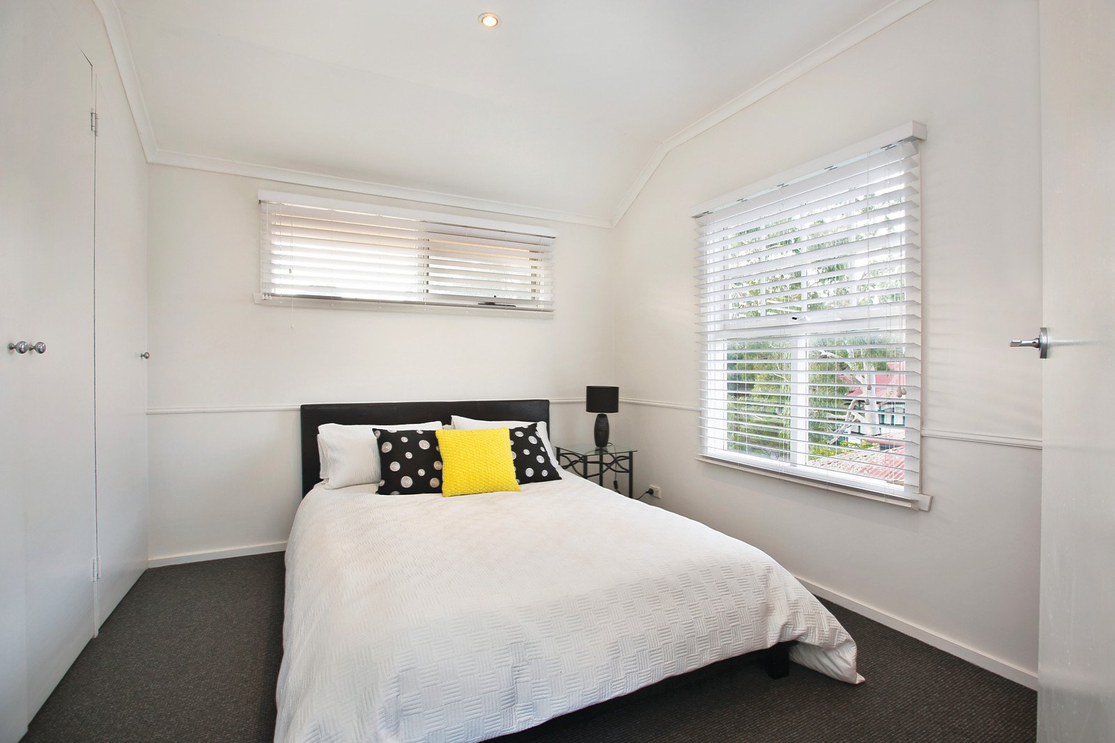 62 Warburton Road, Canterbury, VIC