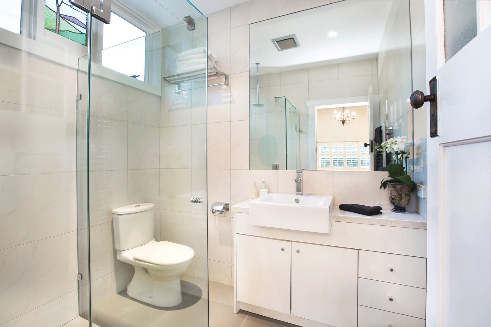 62 Warburton Road, Canterbury, VIC