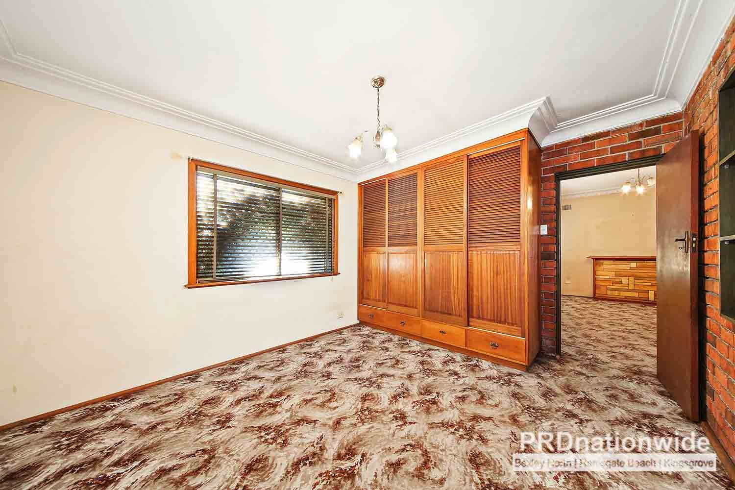 62 Warejee Street KINGSGROVE 5