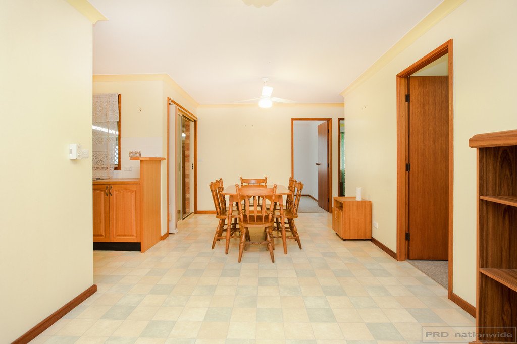 62 Waterbush Crescent WOODBERRY 5
