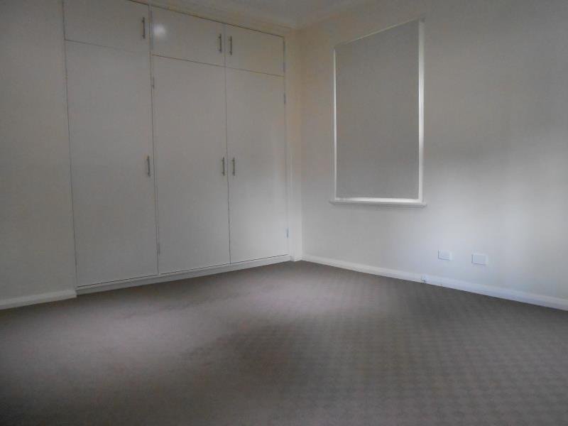 62 White Street TAMWORTH 6