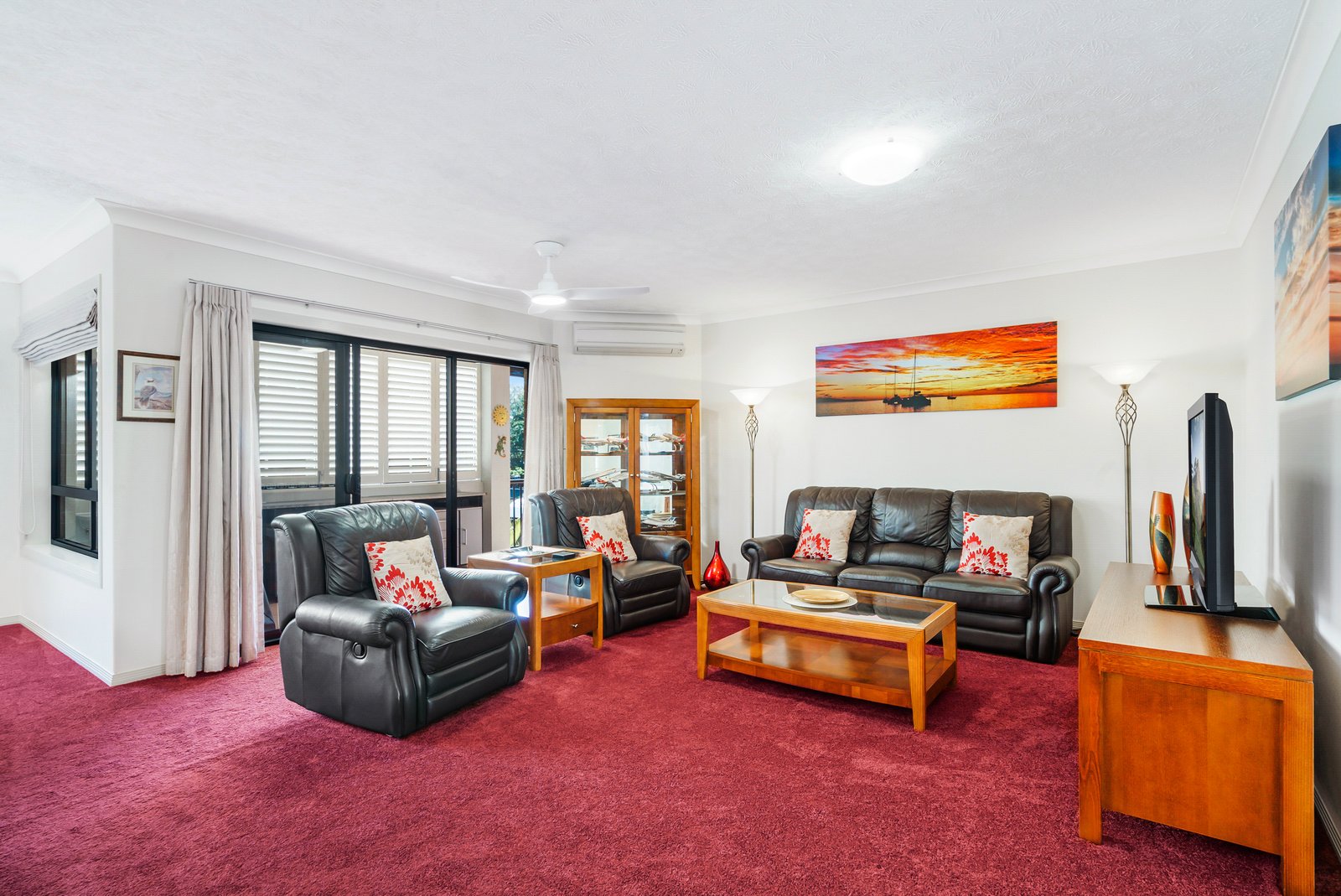 6/20-22 Dutton Street COOLANGATTA 3