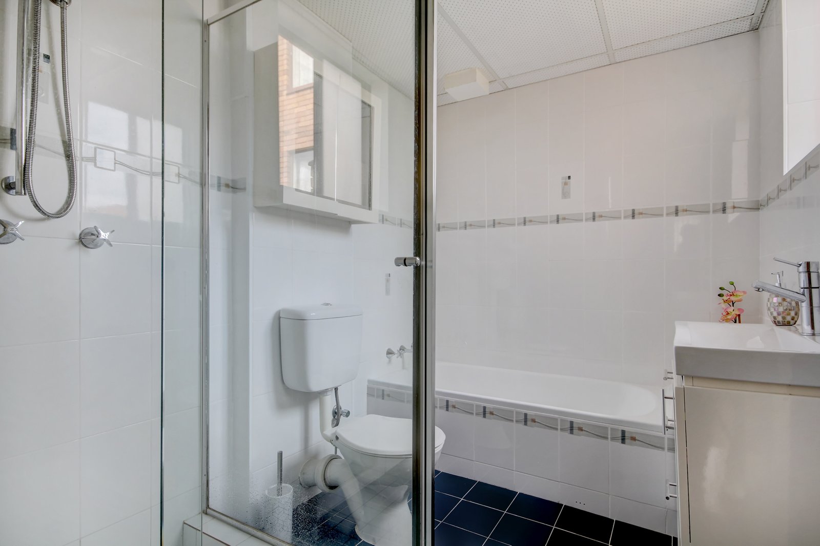 6/20-24 Martin Place MORTDALE 7