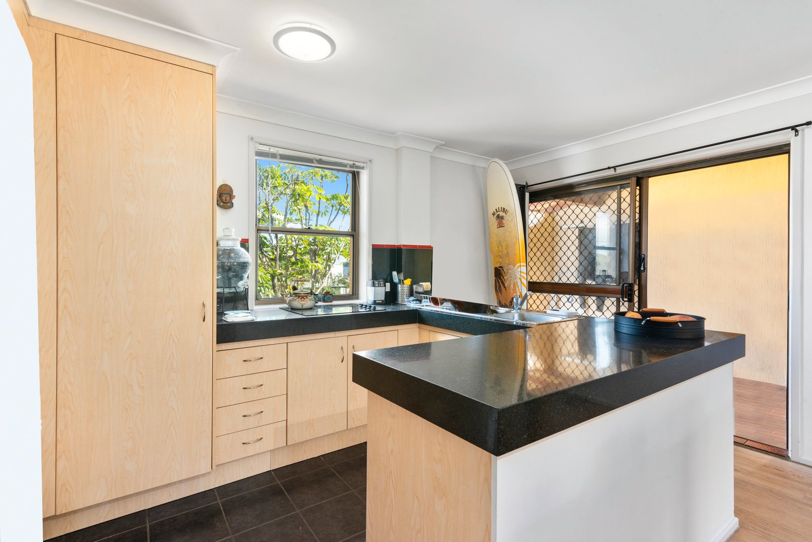 6/20 Fifteenth Avenue PALM BEACH 3