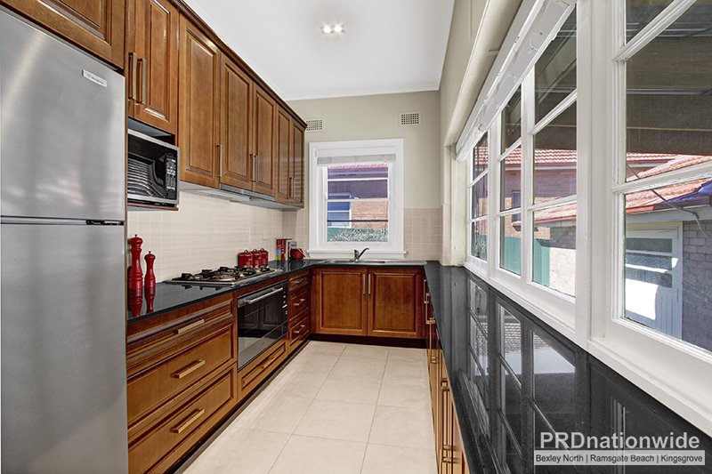 620 Homer Street KINGSGROVE 4
