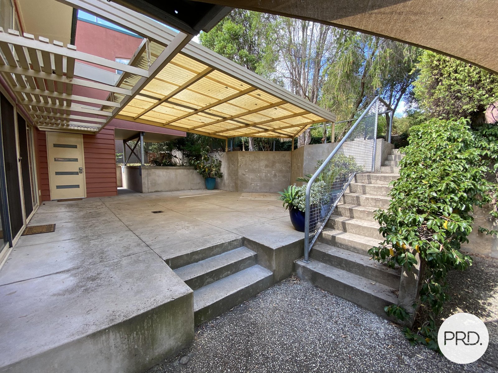 620 Lindsay Avenue ALBURY 12