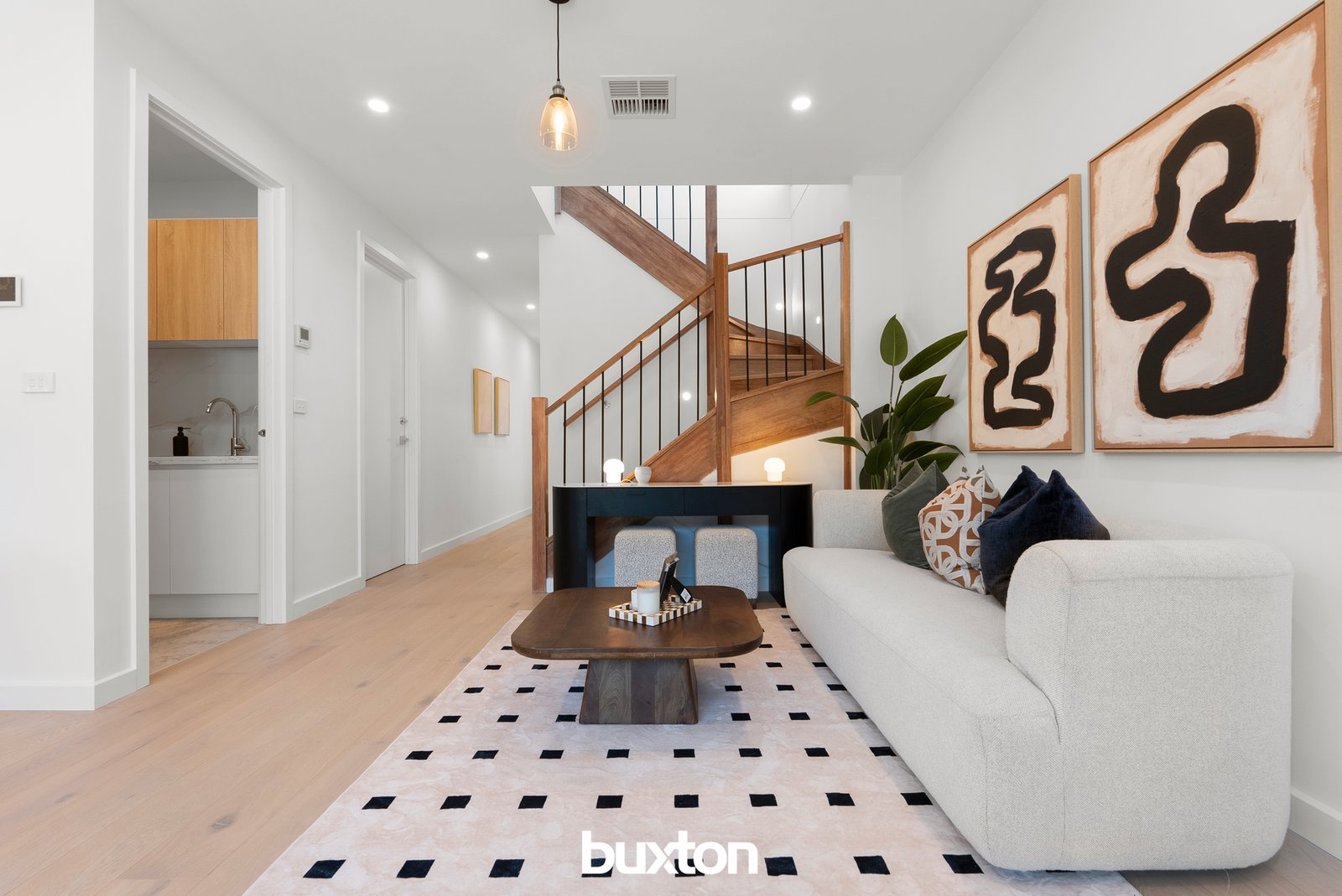 Gallery: 6/20 Maple Street