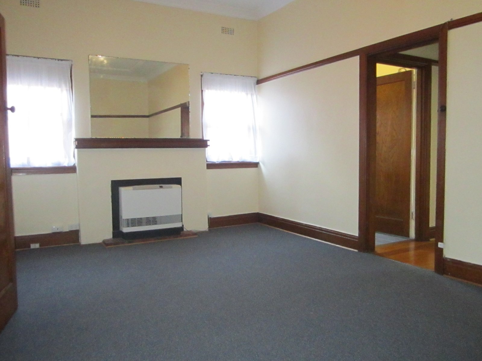 Gallery: 620 North Road