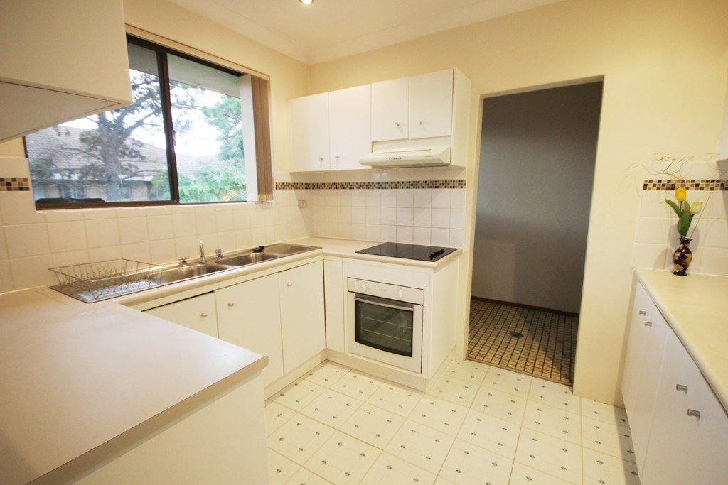 6/20 Oxford Street MORTDALE 2