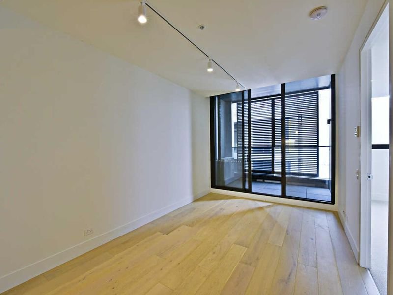 Gallery: 620/1 Dyer Street