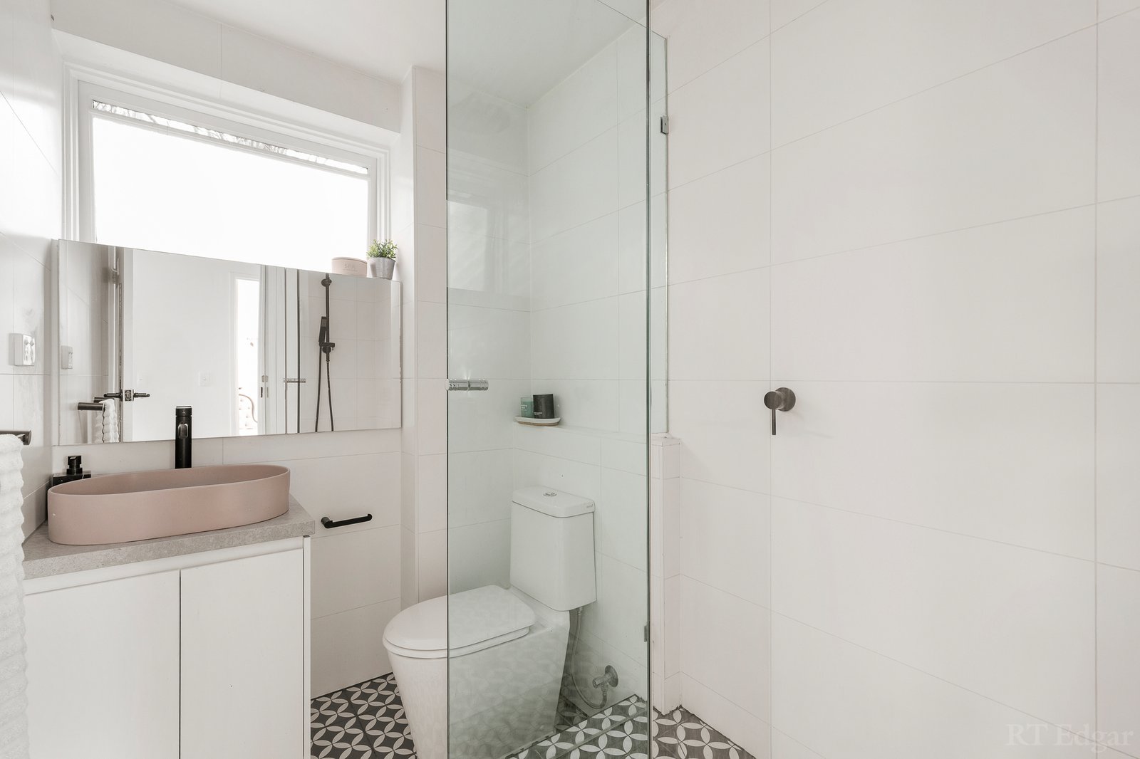 Real Estate and Property in 6/201 Lennox Street, Richmond, VIC