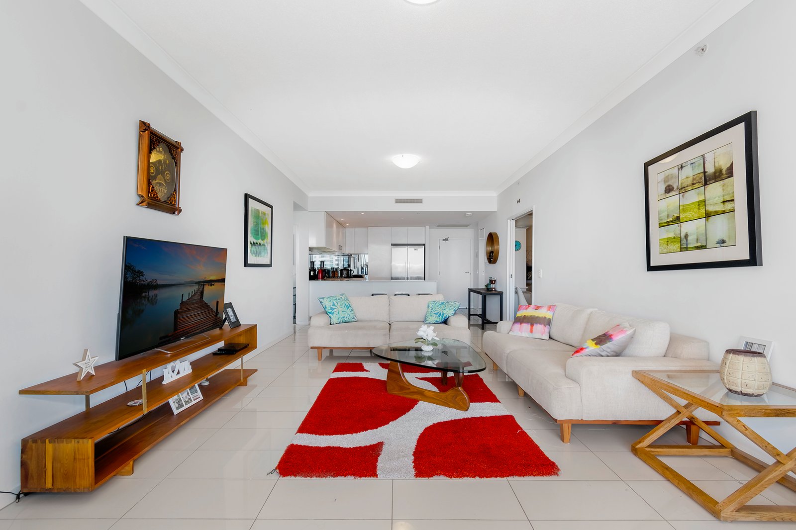 620/19 Imperial Parade LABRADOR 3