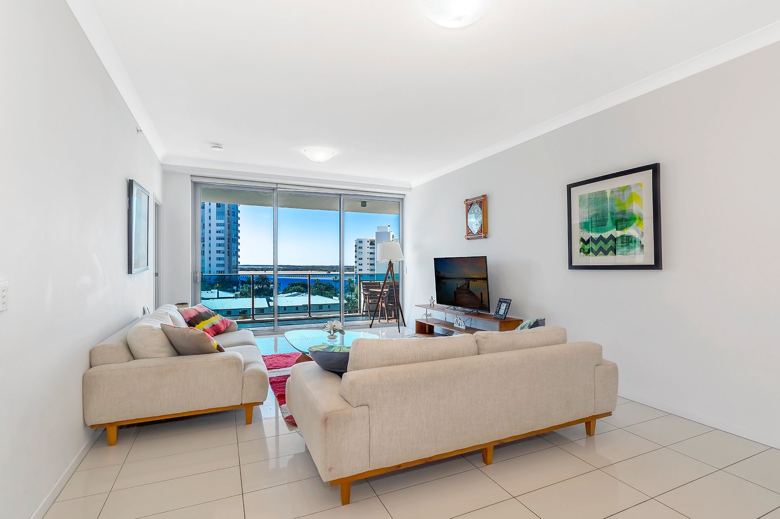 620/19 Imperial Parade LABRADOR 4