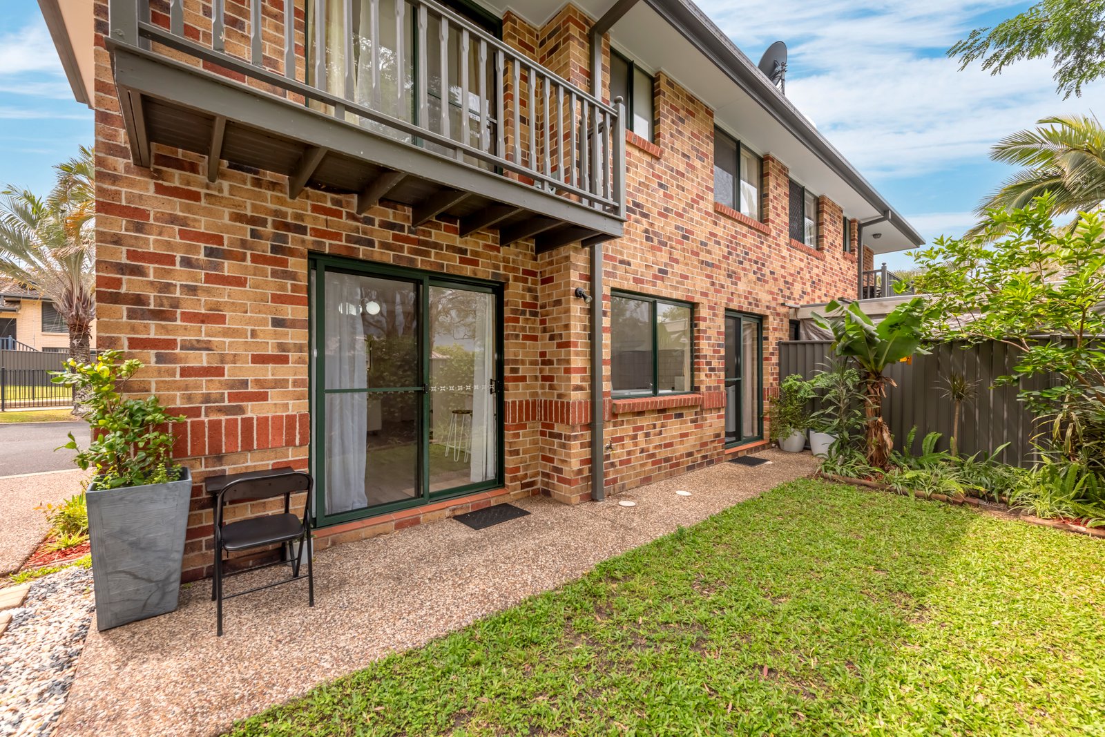 6/208 Central Street LABRADOR 9