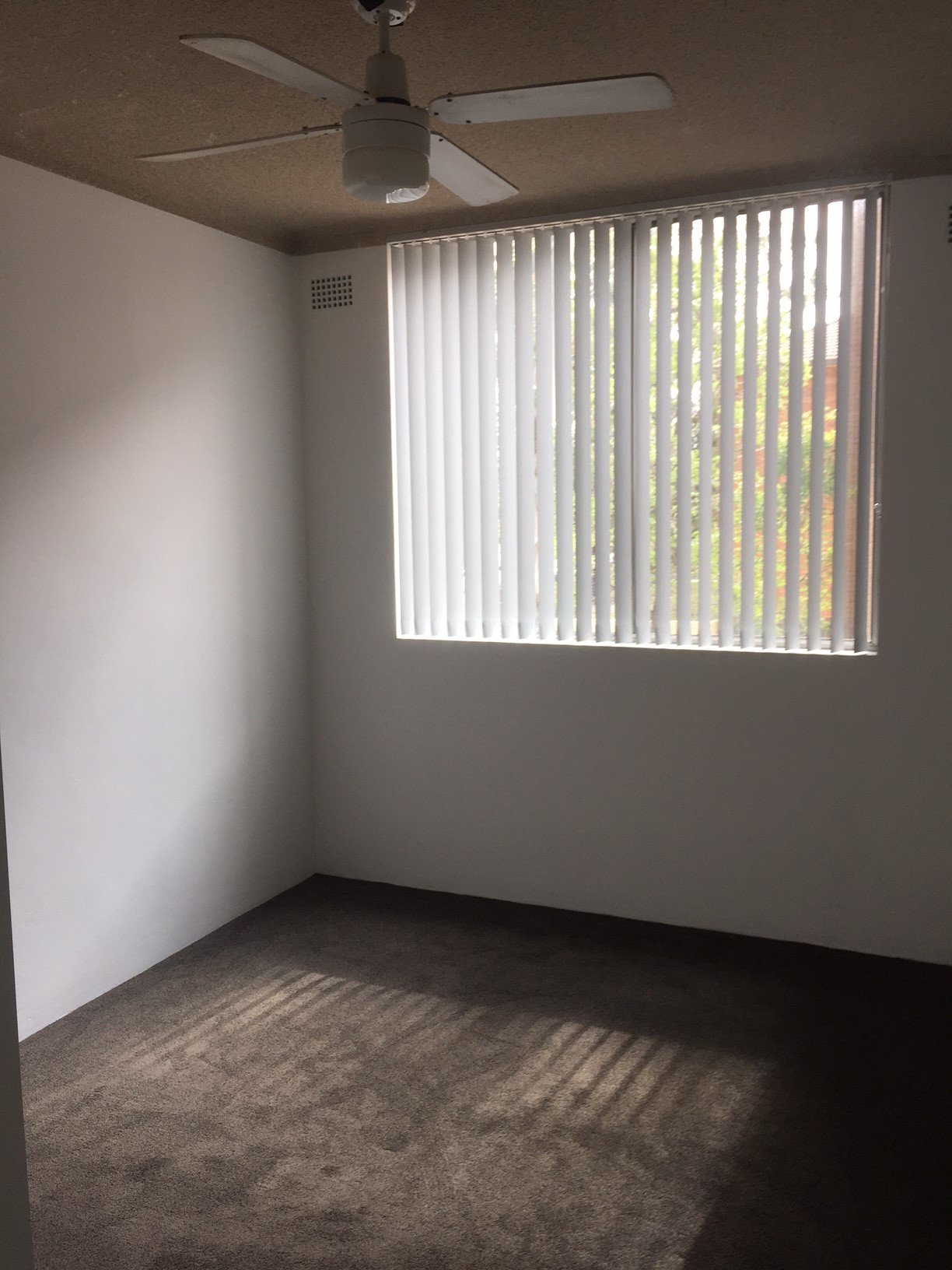 6/209 Derby Street PENRITH 11