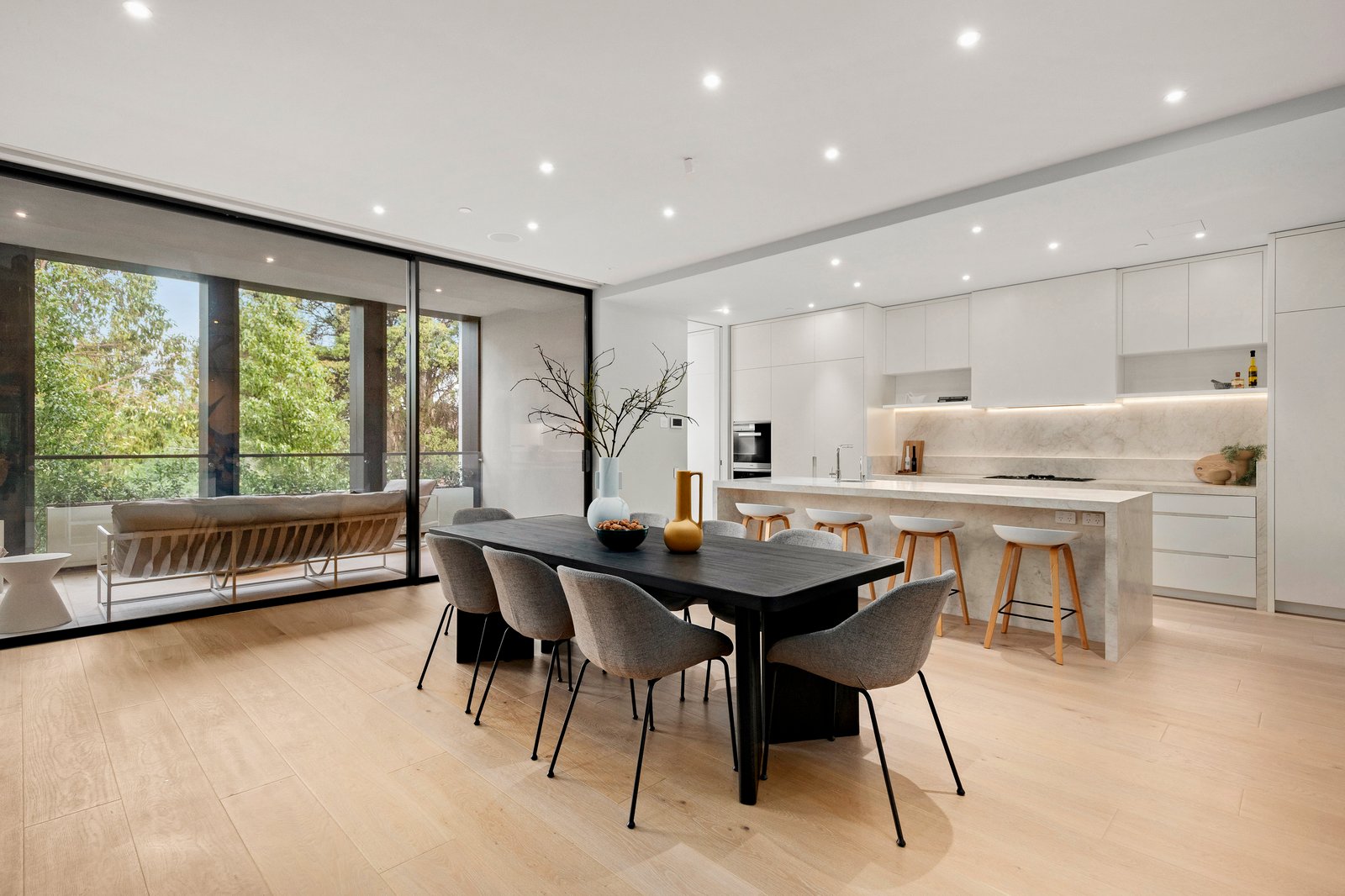 Real Estate and Property in 6/209a Kooyong Road, Toorak, VIC