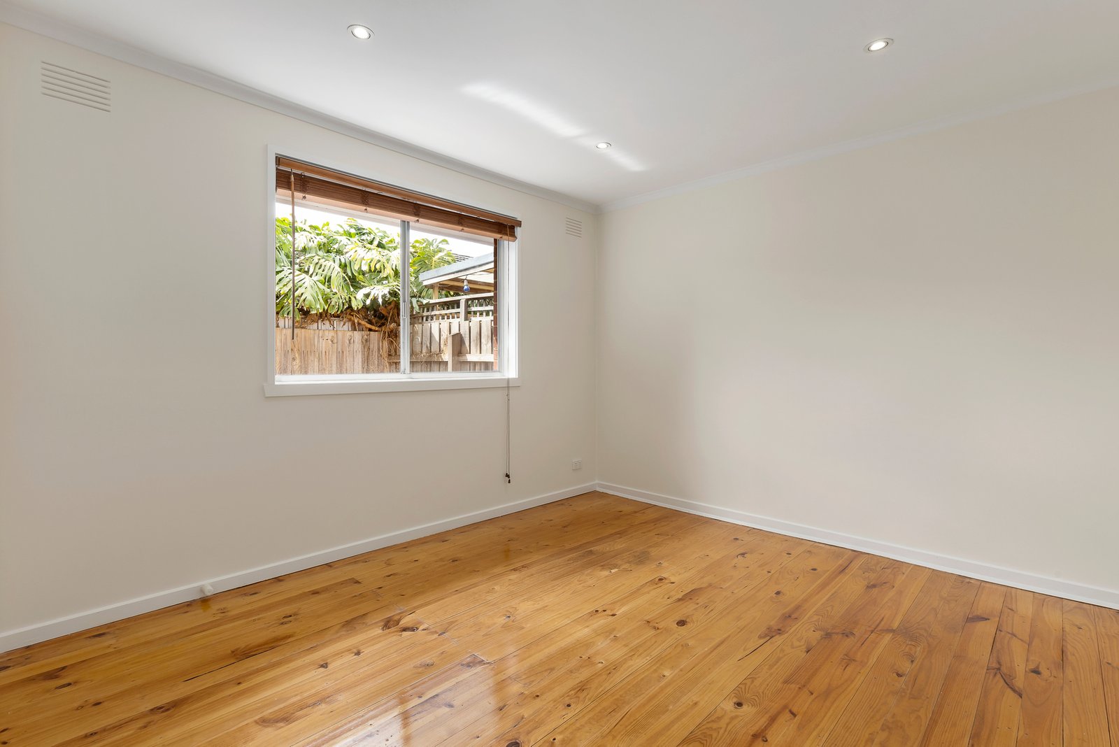Gallery: 6/21-23 Kinross Street