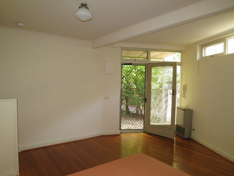 Gallery: 6/21 Redan Street