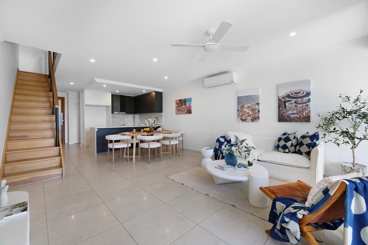 62/1 Vue Boulevard Robina 4