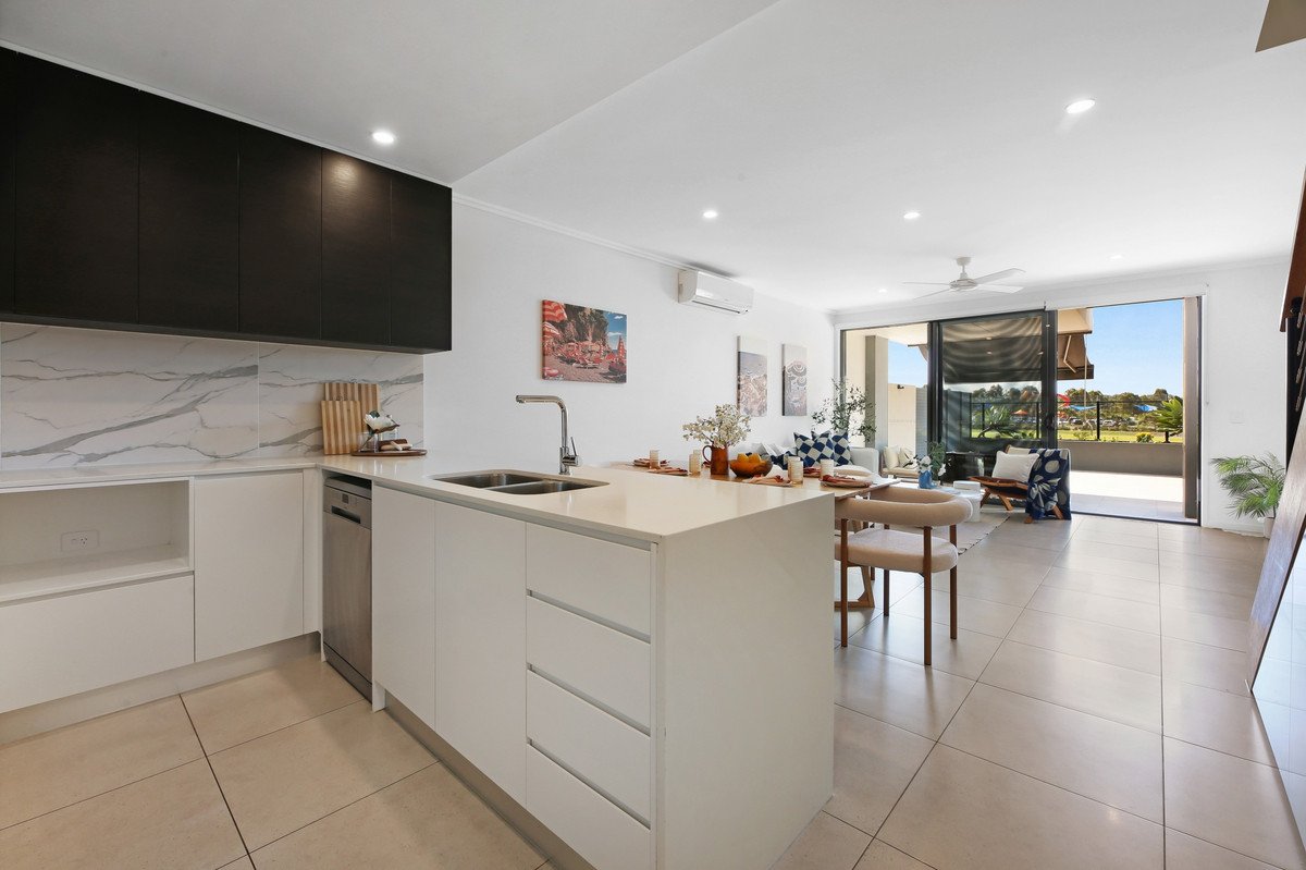 62/1 Vue Boulevard Robina 5