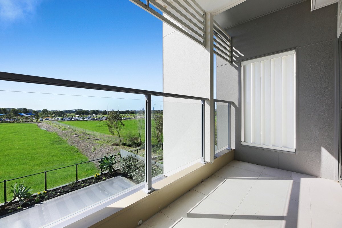 62/1 Vue Boulevard Robina 13